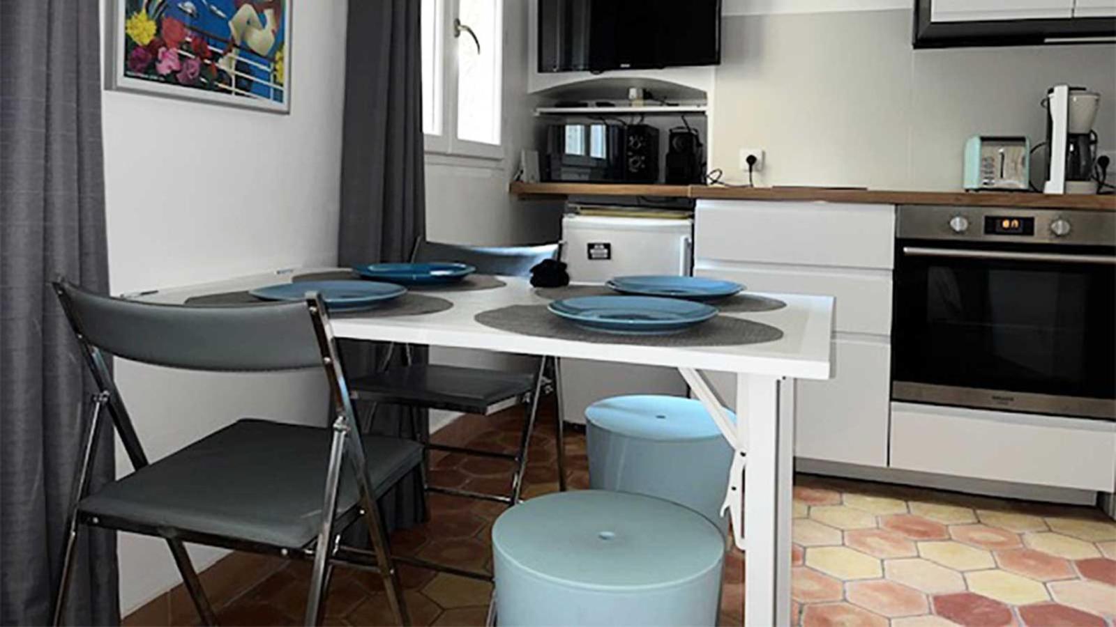 Le Rocher Apartment *